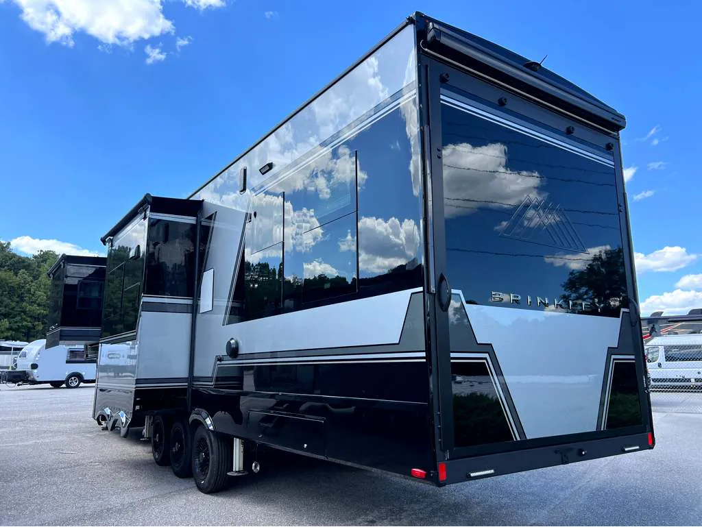 2026 Brinkley Model G 3520, Photos photo 3