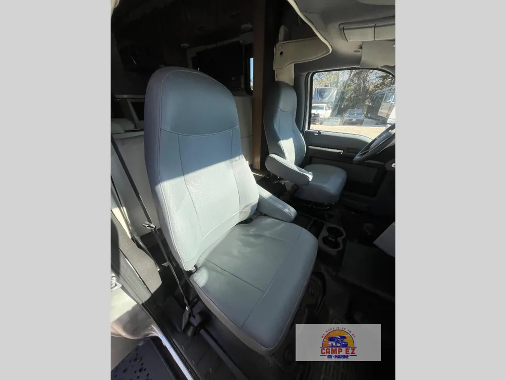 2026 Nexus Maximus 32MX, Photos photo 23
