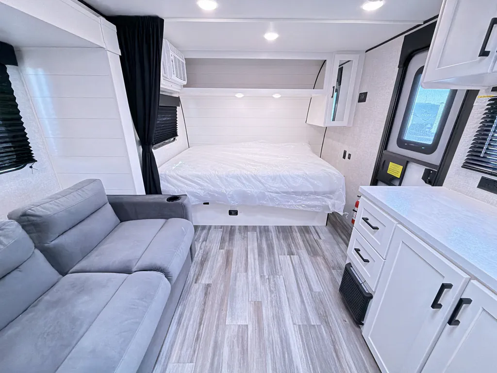 2025 Jayco Jay Flight SLX 160LKW, Photos photo 3