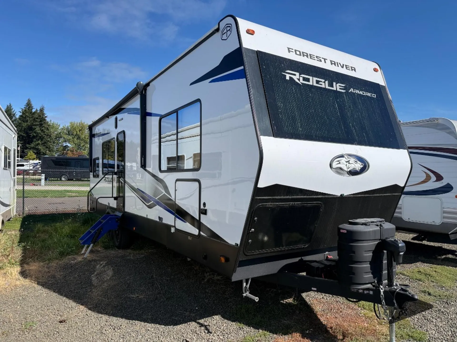 2026 Forest River Vengeance Rogue Armored 26L140