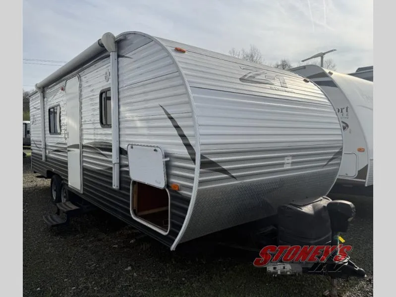 2017 CrossRoads Zinger 252BH - Photo 2