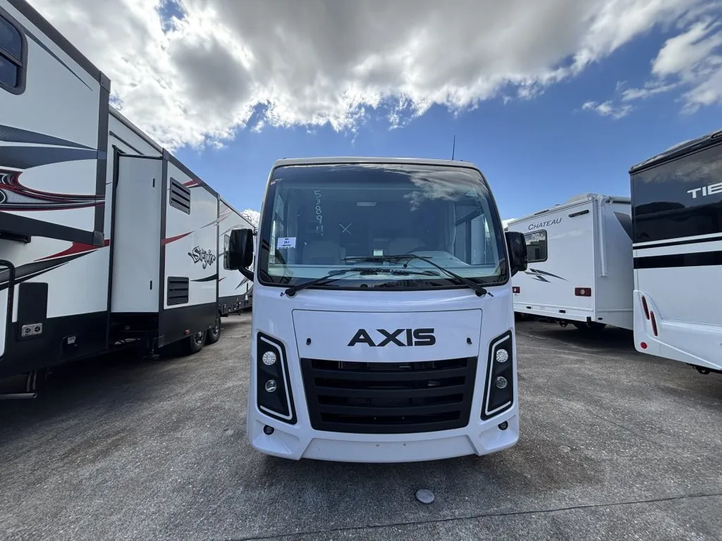 2026 Thor Motor Coach Axis 24.1 - Photo 2