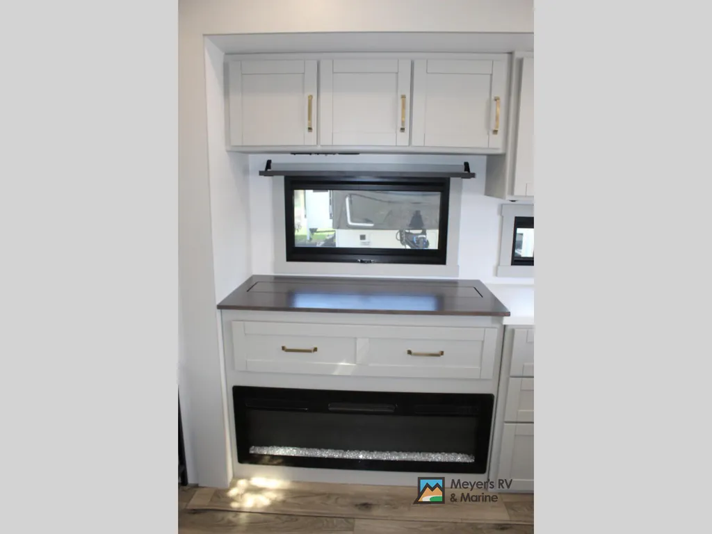 2026 Brinkley Model Z 3600, Photos photo 28