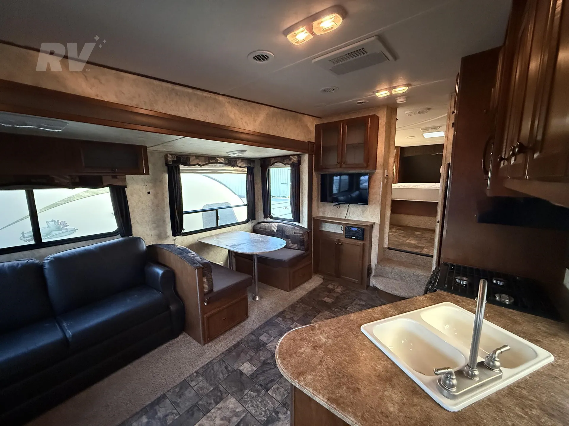 2013 Coachmen Chaparral Open Trail 26RLS - Photo 4