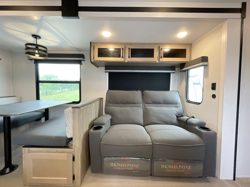 2024 Forest River Puma 32BHQS, Photos photo 2