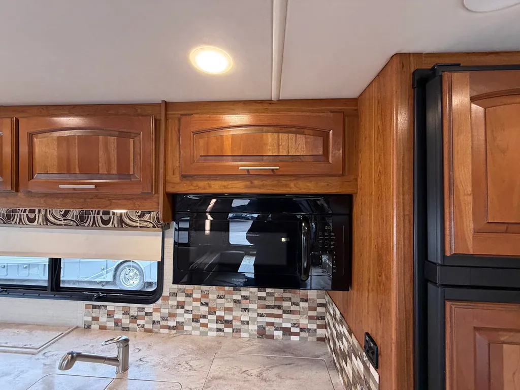 2017 Jayco Precept 35S, Photos photo 20