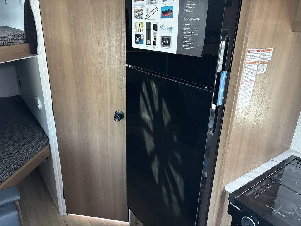 2027 Coachmen Apex Nano 186BH, Photos photo 16