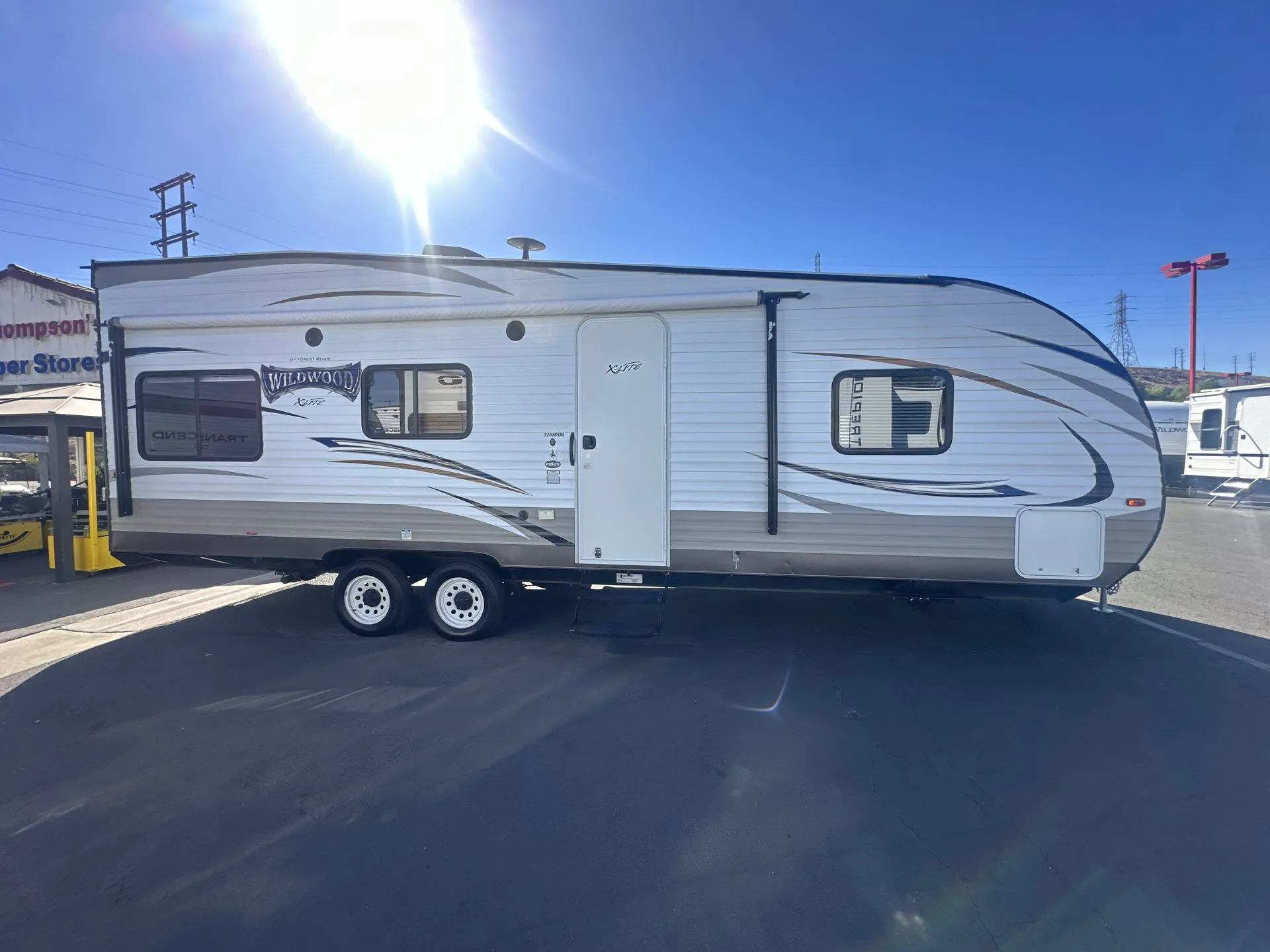 2018 Forest River Wildwood X-Lite 251SSXL - Photo 3