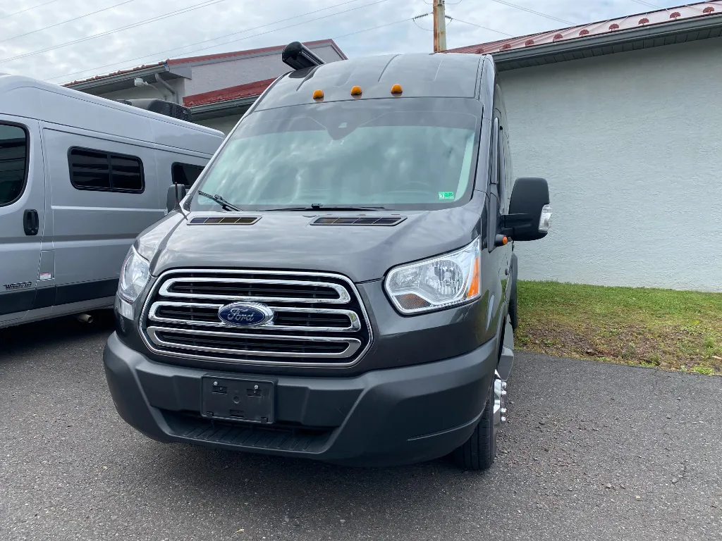 2019 Coachmen Beyond 22C - Photo 2