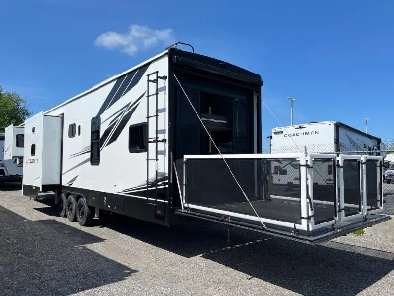 2026 KZ Accelerate 3915A - Photo 3