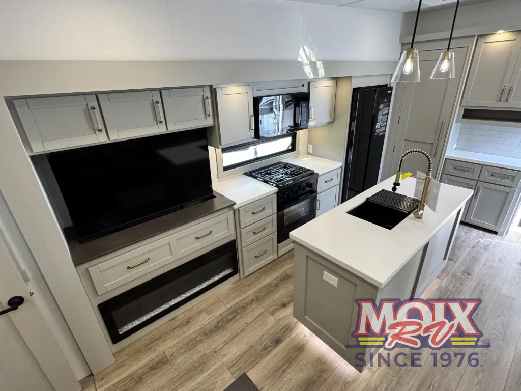 2026 Brinkley Model Z 3515, Photos photo 35
