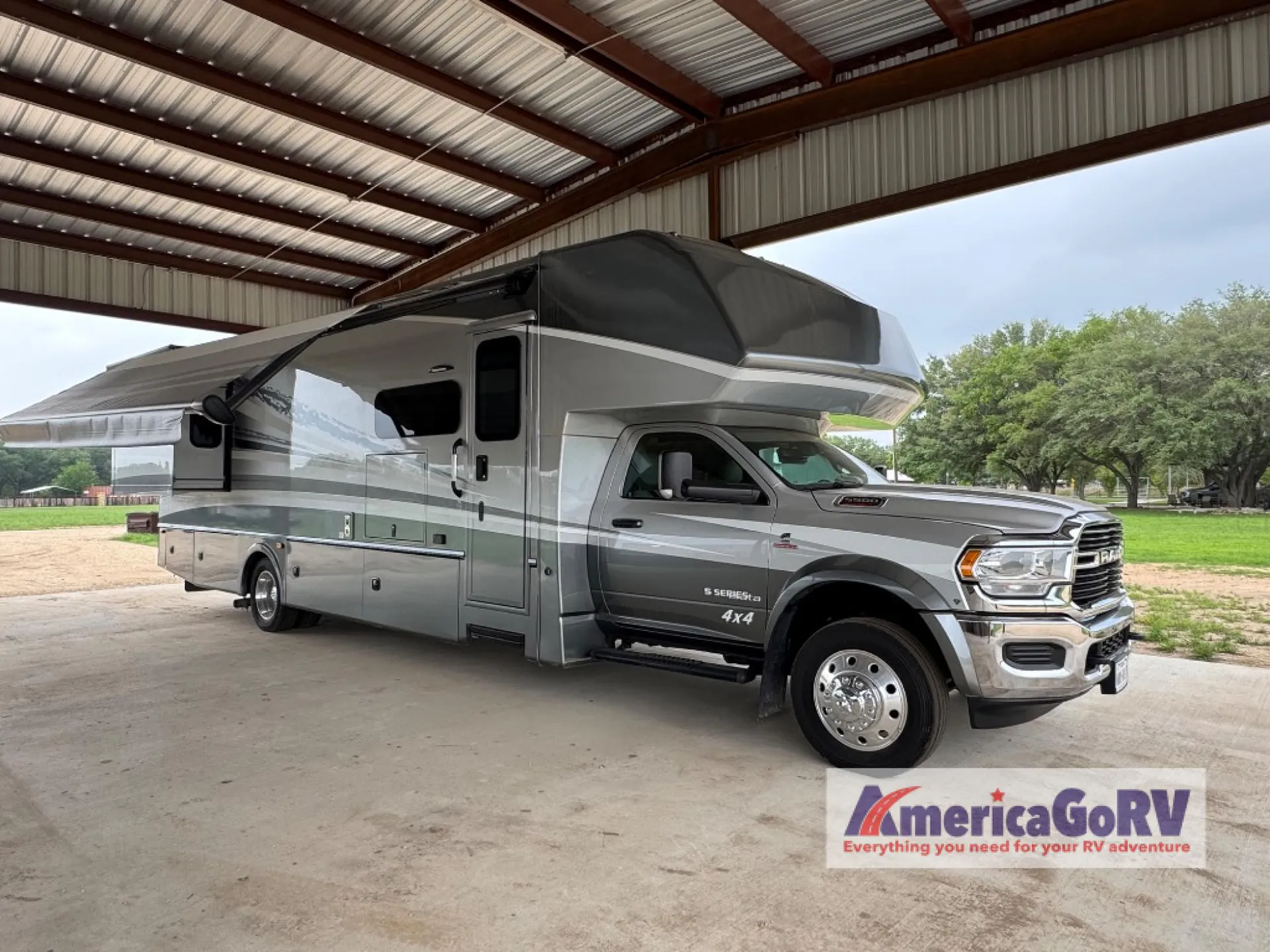 2023 Dynamax Corp Isata 5 Series 34DS - Photo 2