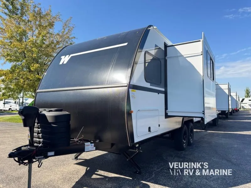 2026 Winnebago Micro Minnie 2100BH - Photo 3
