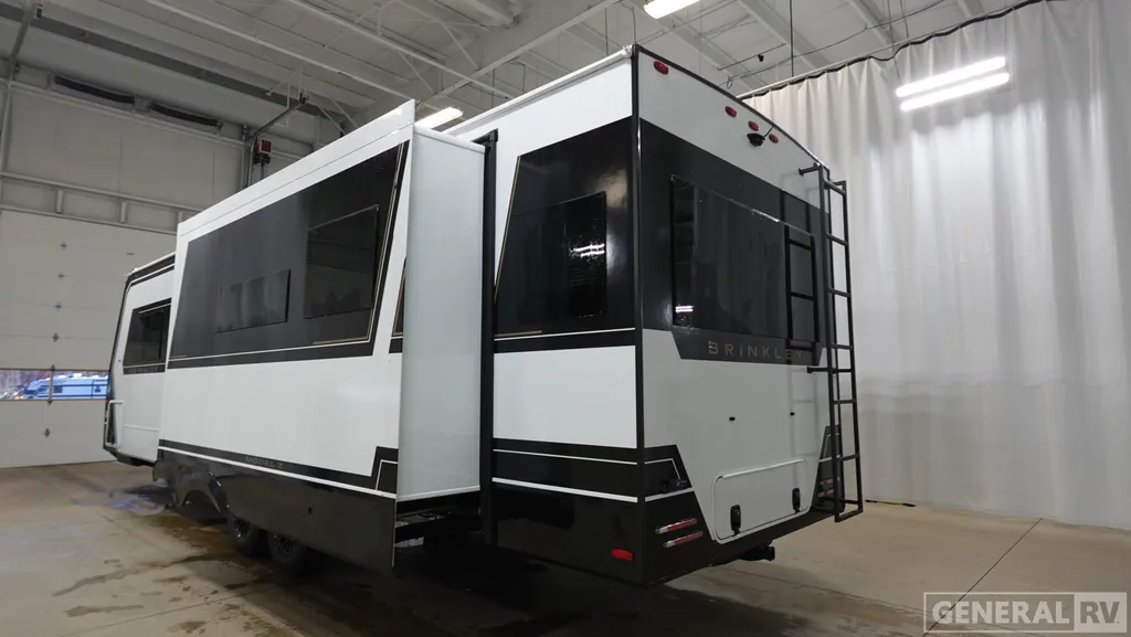 2026 Brinkley Model Z AIR 297, Photos photo 3