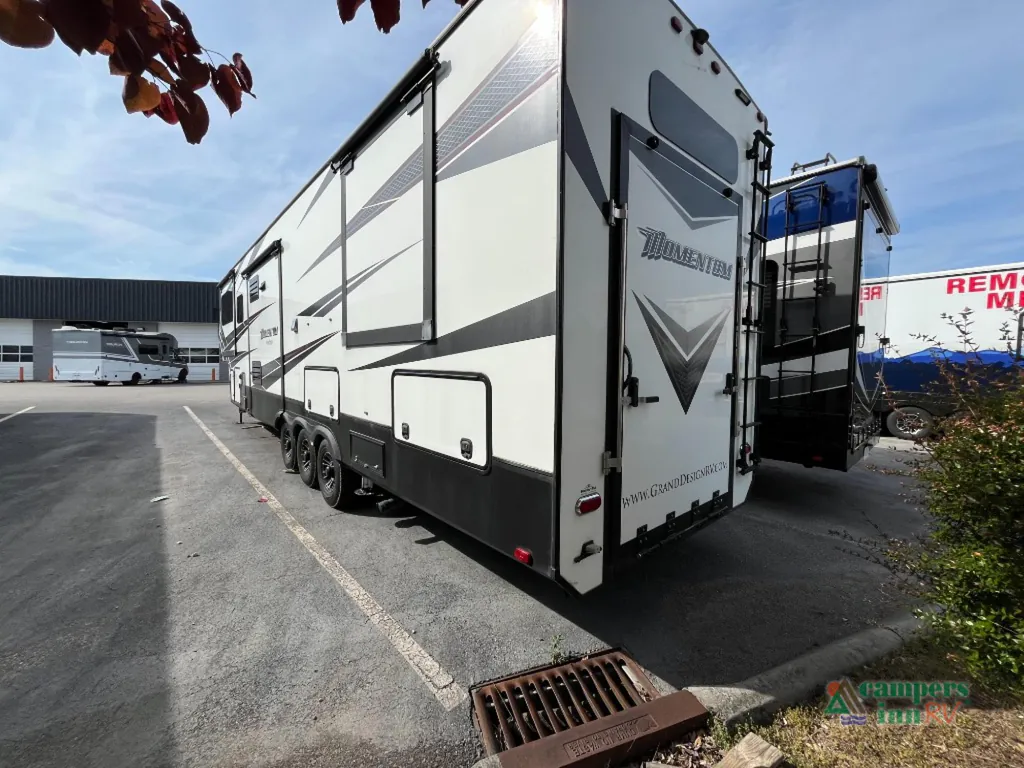 2018 Grand Design Momentum 376TH, Photos photo 10