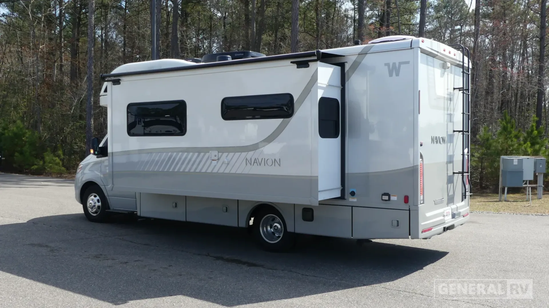 2027 Winnebago Navion 24D - Photo 4