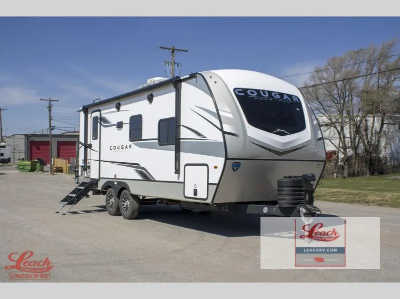 2025 Keystone RV Cougar Half-Ton 22RBS - Photo 2