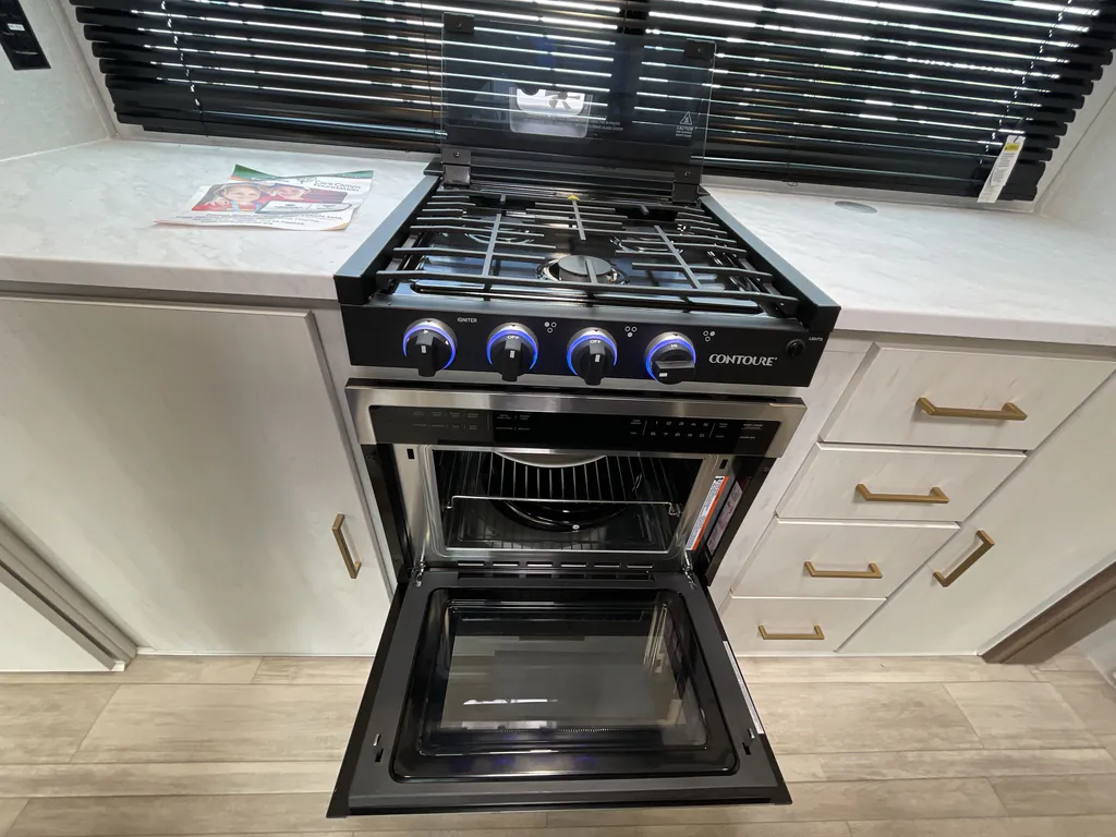 2026 Forest River Vibe 3400XL, Photos photo 11