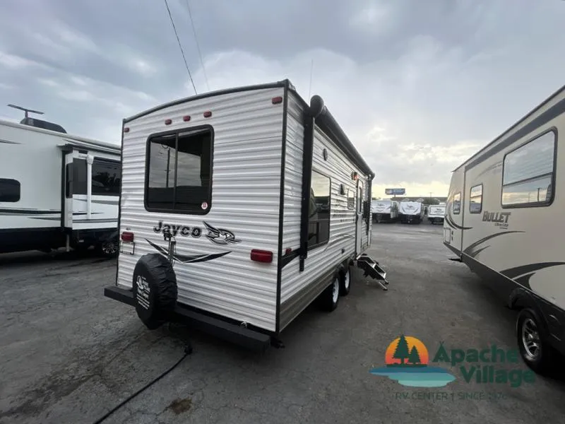 2016 Jayco Jay Flight SLX 212QBW - Photo 4