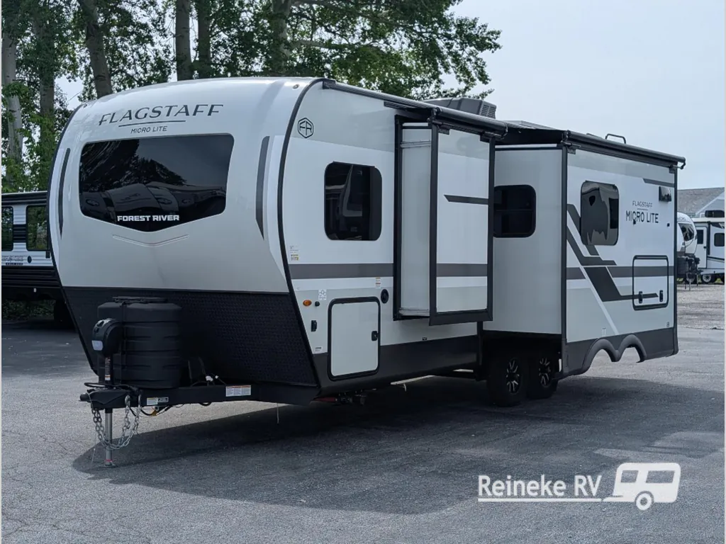 2026 Forest River Flagstaff Micro Lite 25FBD, Photos photo 5