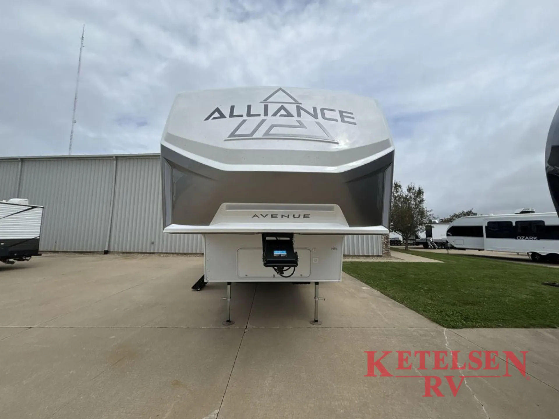 2027 Alliance RV Avenue All-Access 27RK - Photo 4
