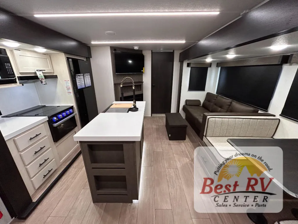 2026 Forest River Cherokee Alpha Wolf 33BH, Photos photo 87