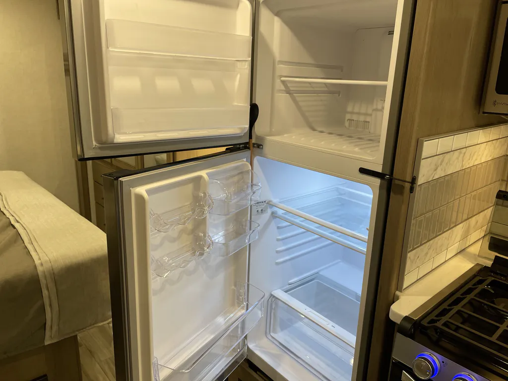 2026 Thor Motor Coach Windsport 29L, Photos photo 8