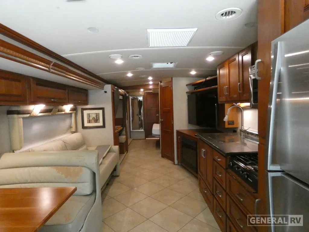2014 Itasca Solei 38R - Photo 4
