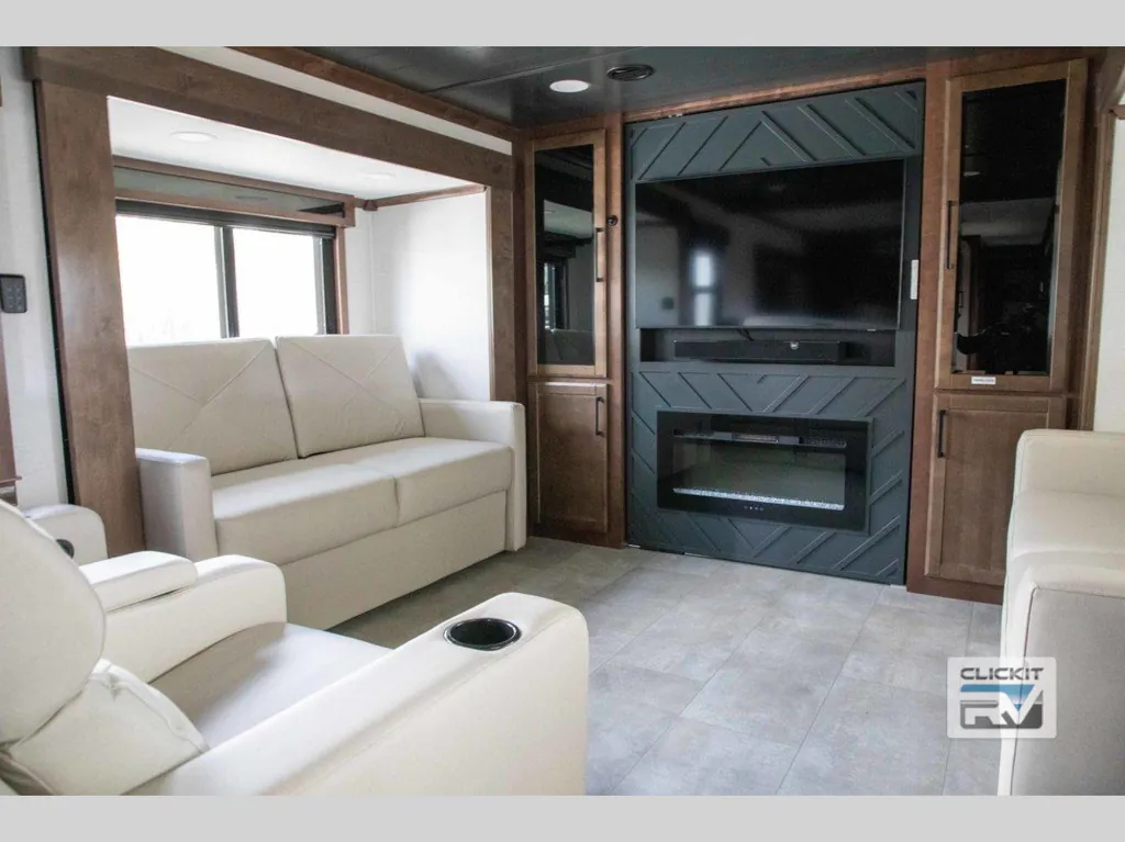 2025 Forest River RiverStone 425FO, Photos photo 19