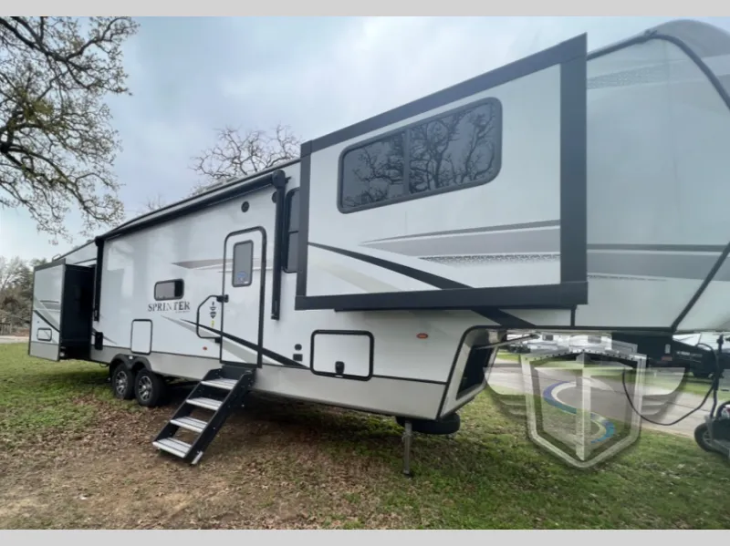 2023 Keystone Sprinter Limited 3670FLS - Photo 2