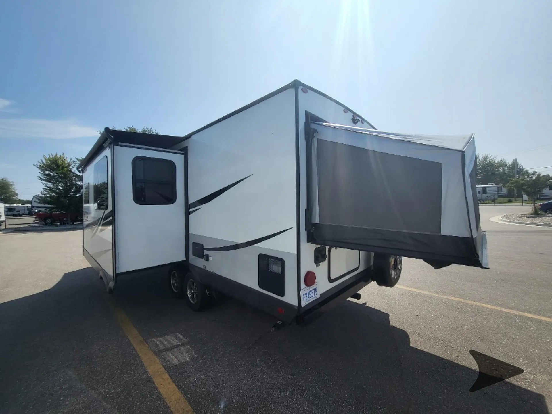 2021 Forest River Rockwood Roo 23IKSS — Photo 6
