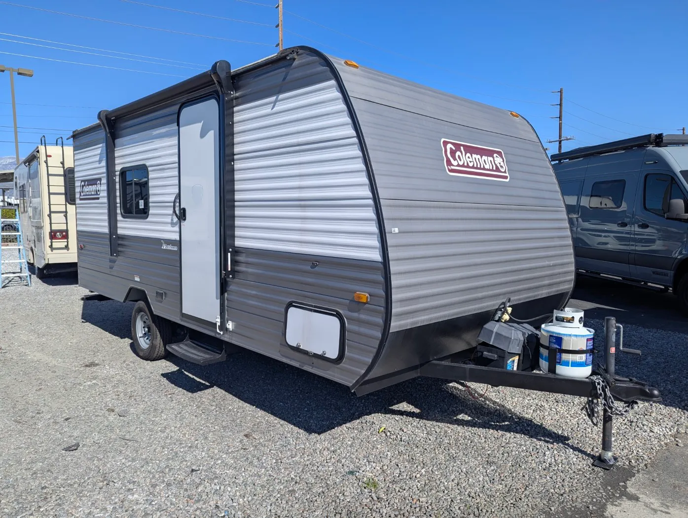 2023 Dutchmen Coleman Lantern LT 17R - Photo 2