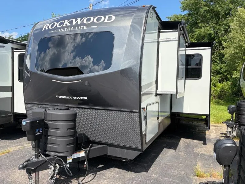 2026 Forest River Rockwood Ultra Lite 2606WS - Photo 2