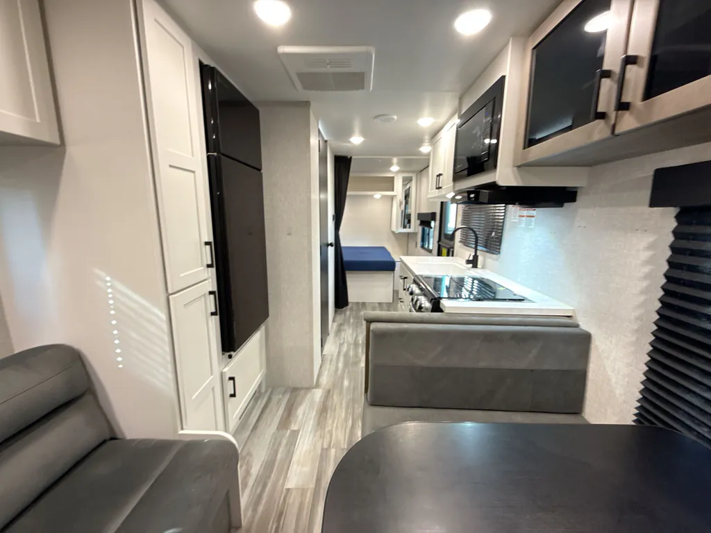 2025 Jayco Jay Flight SLX 210QB, Photos photo 3