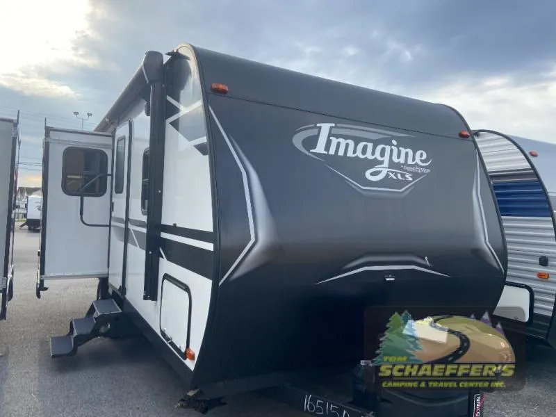 2022 Grand Design Imagine XLS 22RBE - Photo 2