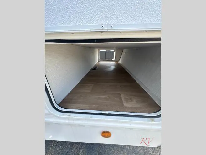 2026 Winnebago Access 27BH - Photo 4