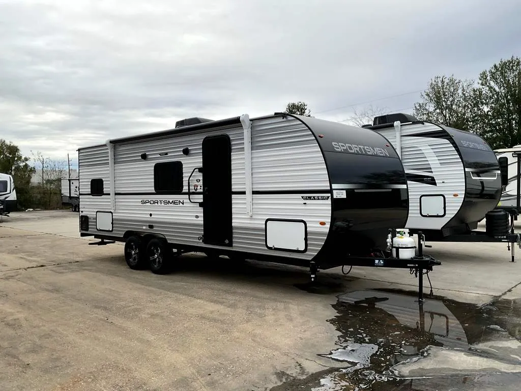 2026 KZ RV Sportsmen 240BH - Photo 2