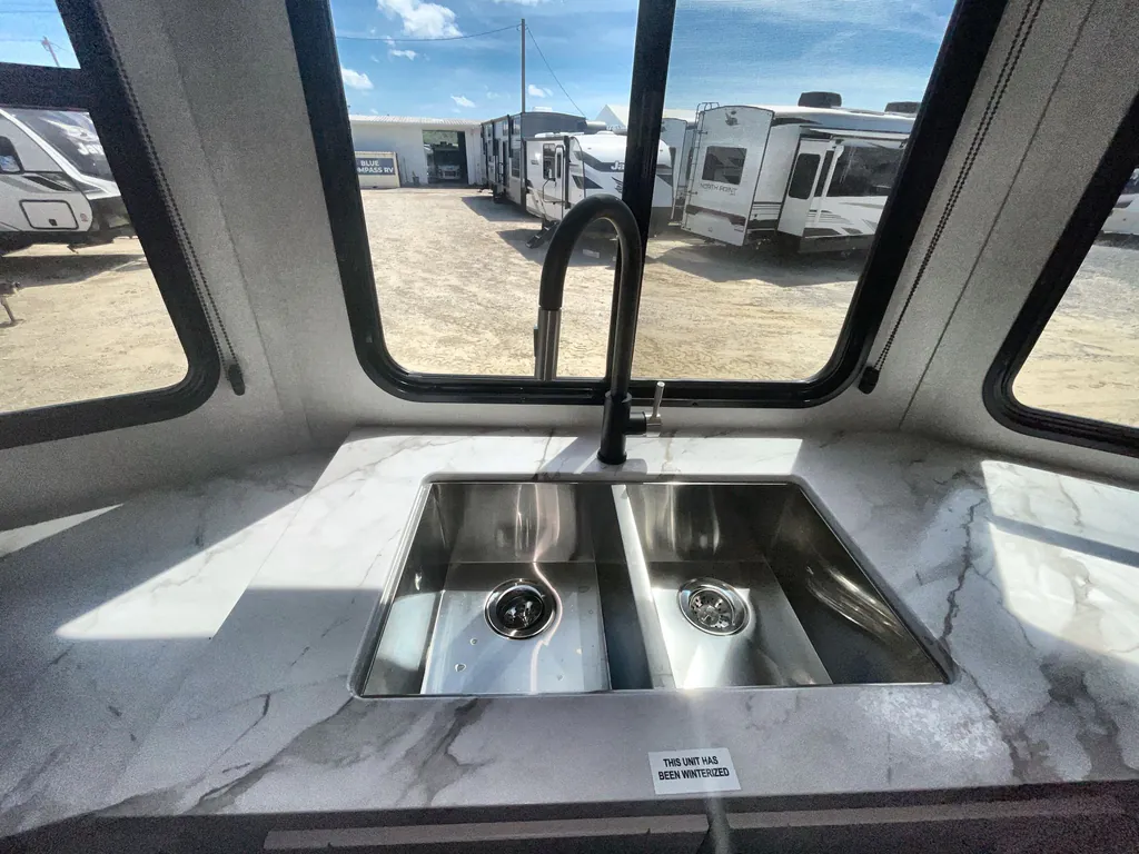 2026 Jayco Jay Flight Bungalow 404LOFT DS, Photos photo 6