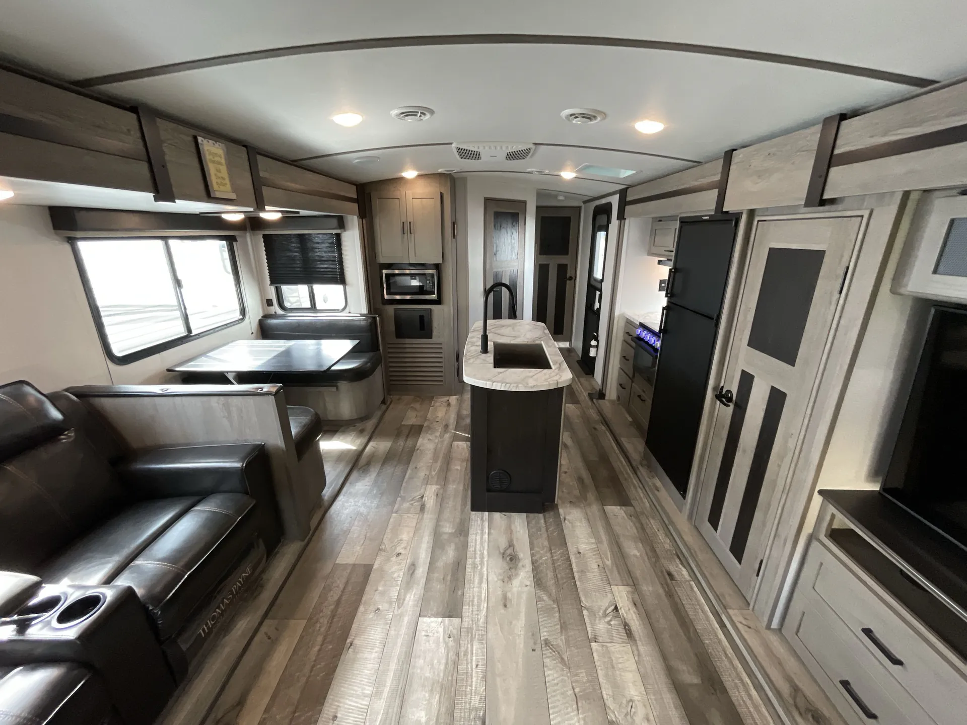 2021 Keystone Outback Ultra-Lite 292URL — living area main