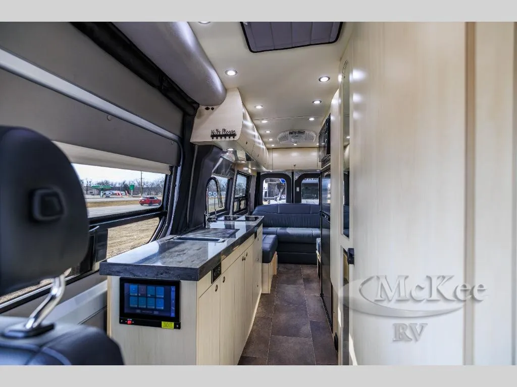 2022 Pleasure-Way Plateau TS - Photo 3
