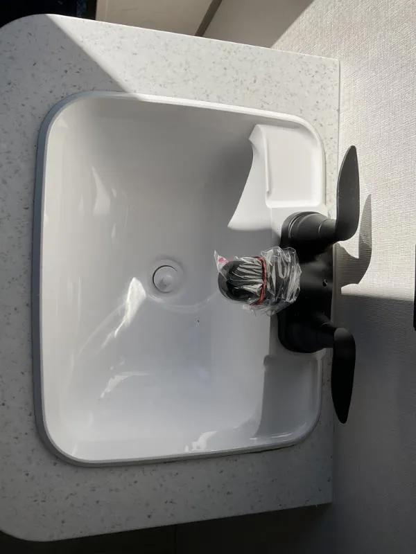 2027 Coachmen Catalina Legacy Edition 333DBDSCK, Photos photo 18