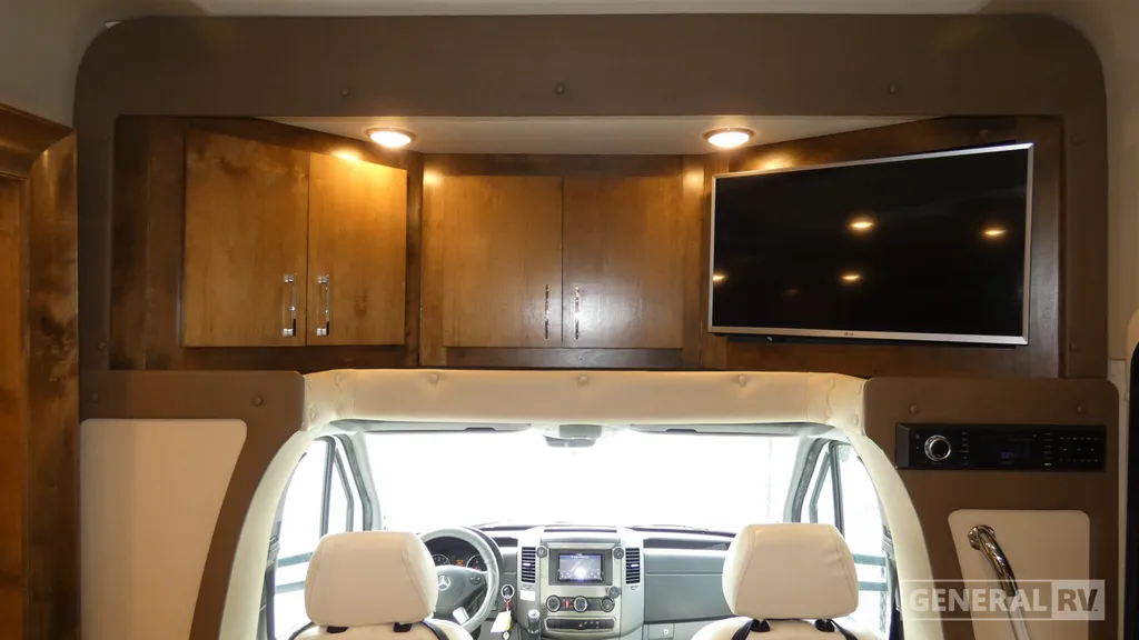 2019 Tiffin Wayfarer 24 FW, Photos photo 13
