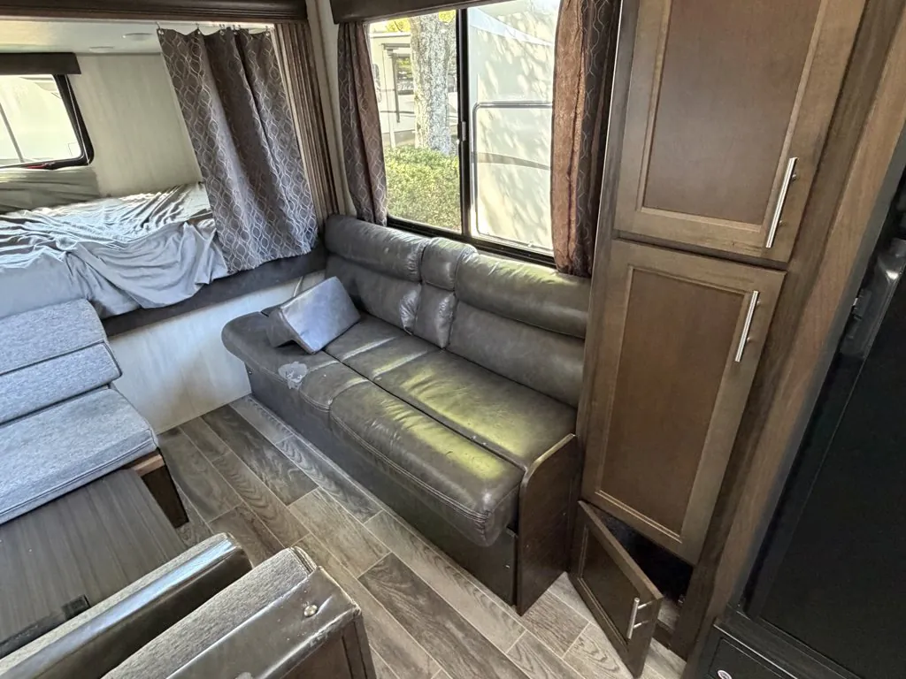 2019 Forest River Cherokee Grey Wolf 19SM, Photos photo 15