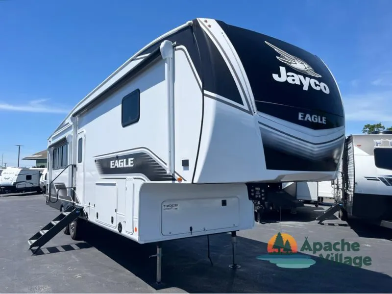 2026 Jayco Eagle 321RSTS - Photo 2