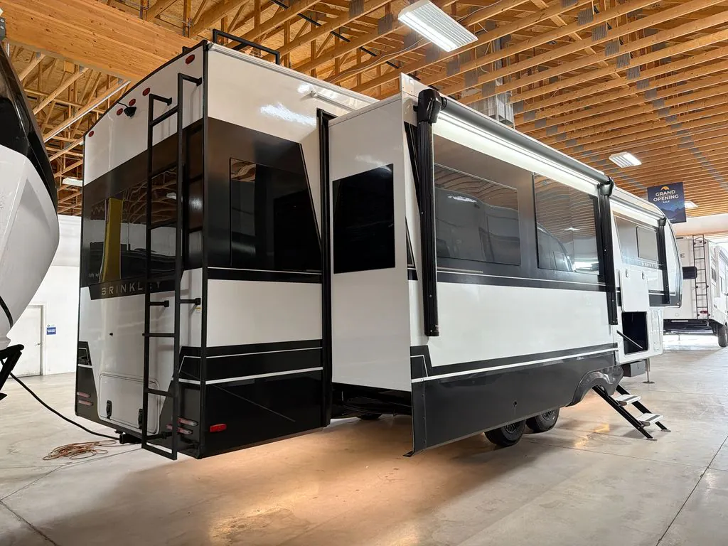 2026 Brinkley Model Z 3600 - Photo 3