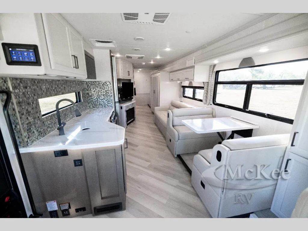 2026 Fleetwood Bounder 36F - Photo 3