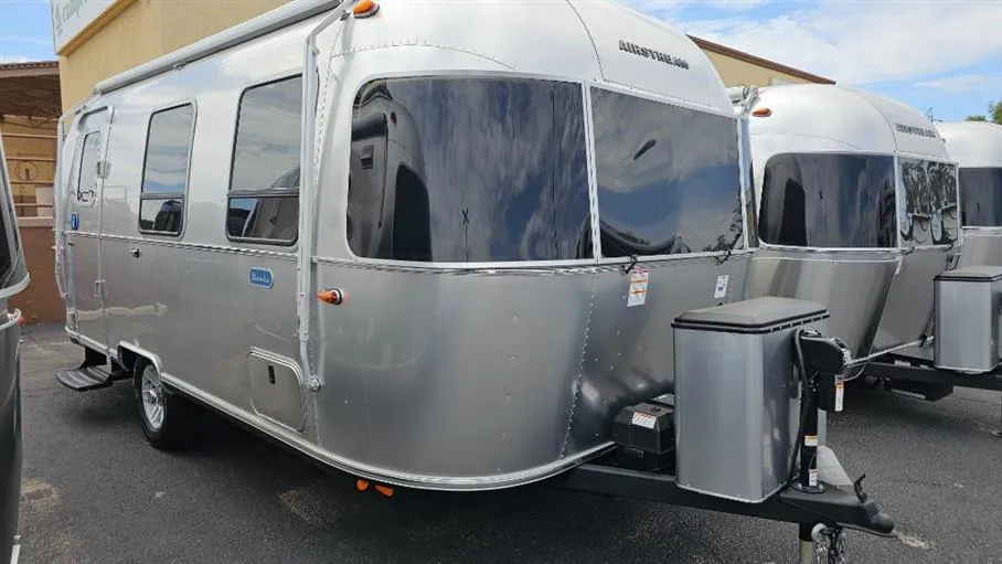 2026 Airstream Bambi 22FB - Photo 2