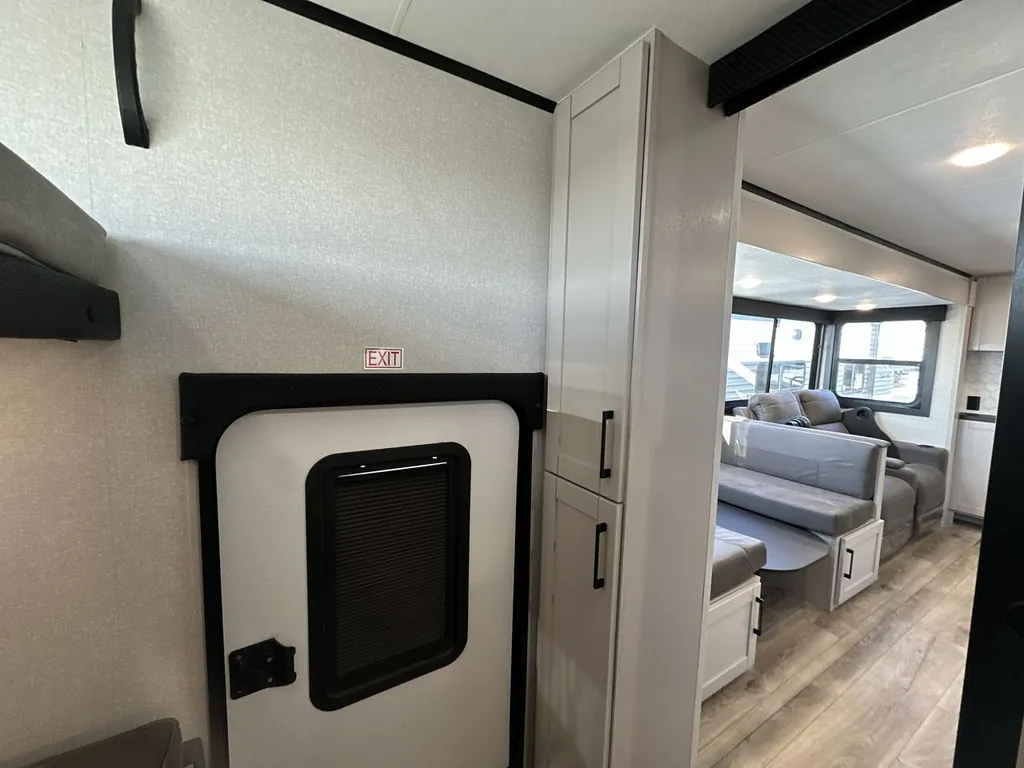2026 Jayco Jay Feather 29QBH, Photos photo 13