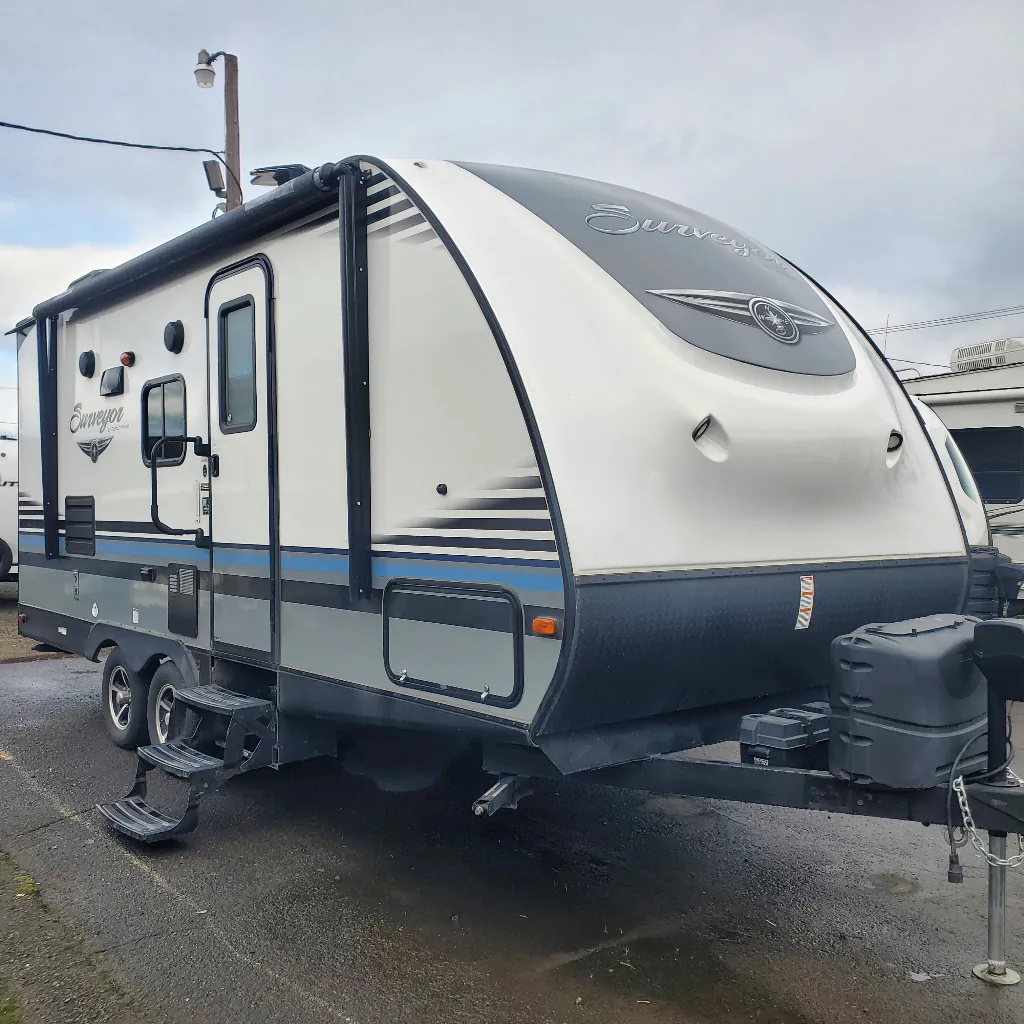 2018 Forest River Surveyor Legend 200MBLE - Photo 2