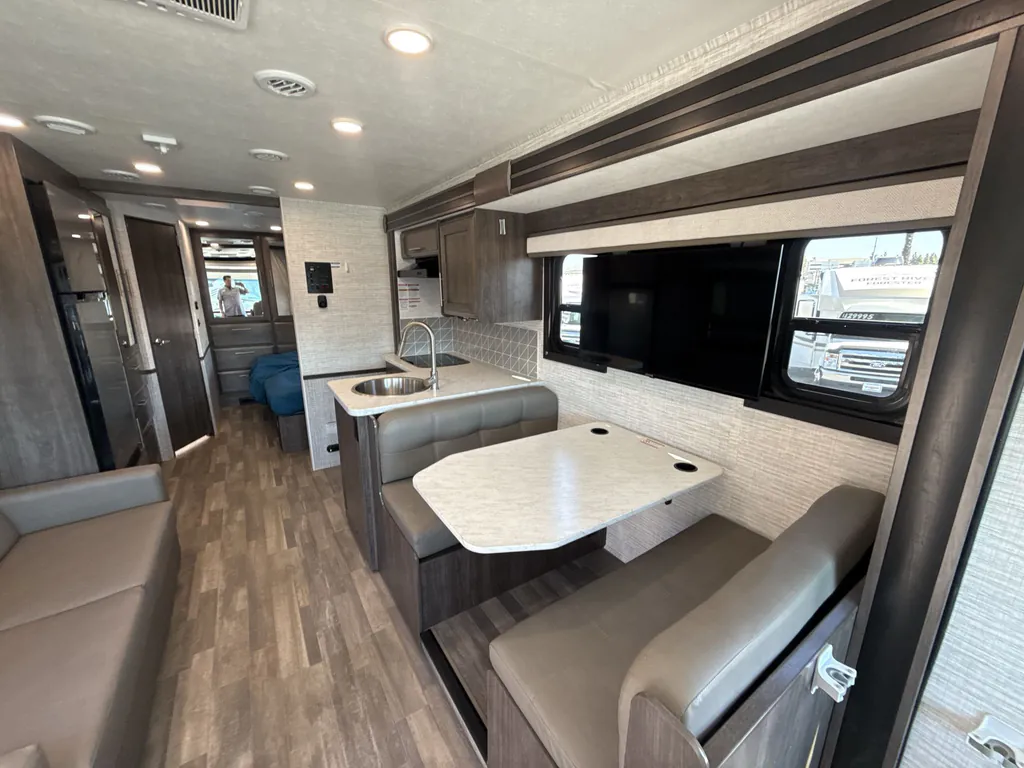 2025 Entegra Coach Vision 27A, Photos photo 15